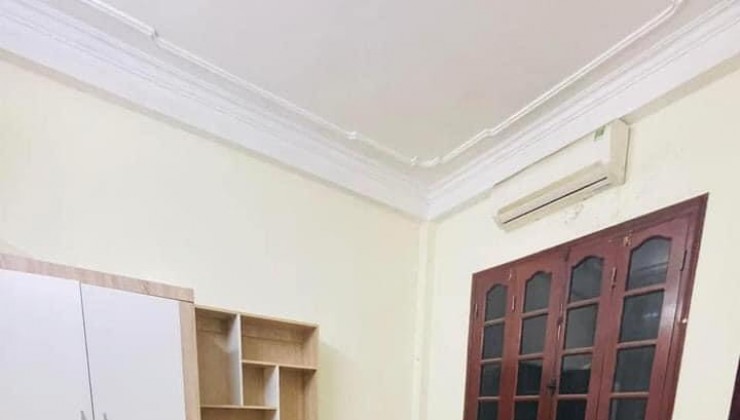 CHO THUÊ NHÀ ĐỘI CẤN, BA ĐÌNH 3 TẦNG, 55M2, 3 NGỦ MỚI ĐẸP, FULL ĐỒ Ở NGAY
